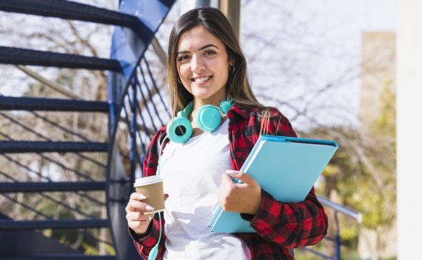 retrato-del-estudiante-adolescente